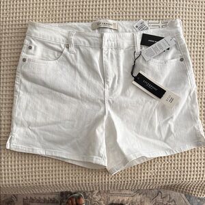 Liverpool Women's Crisp White Jean Shorts